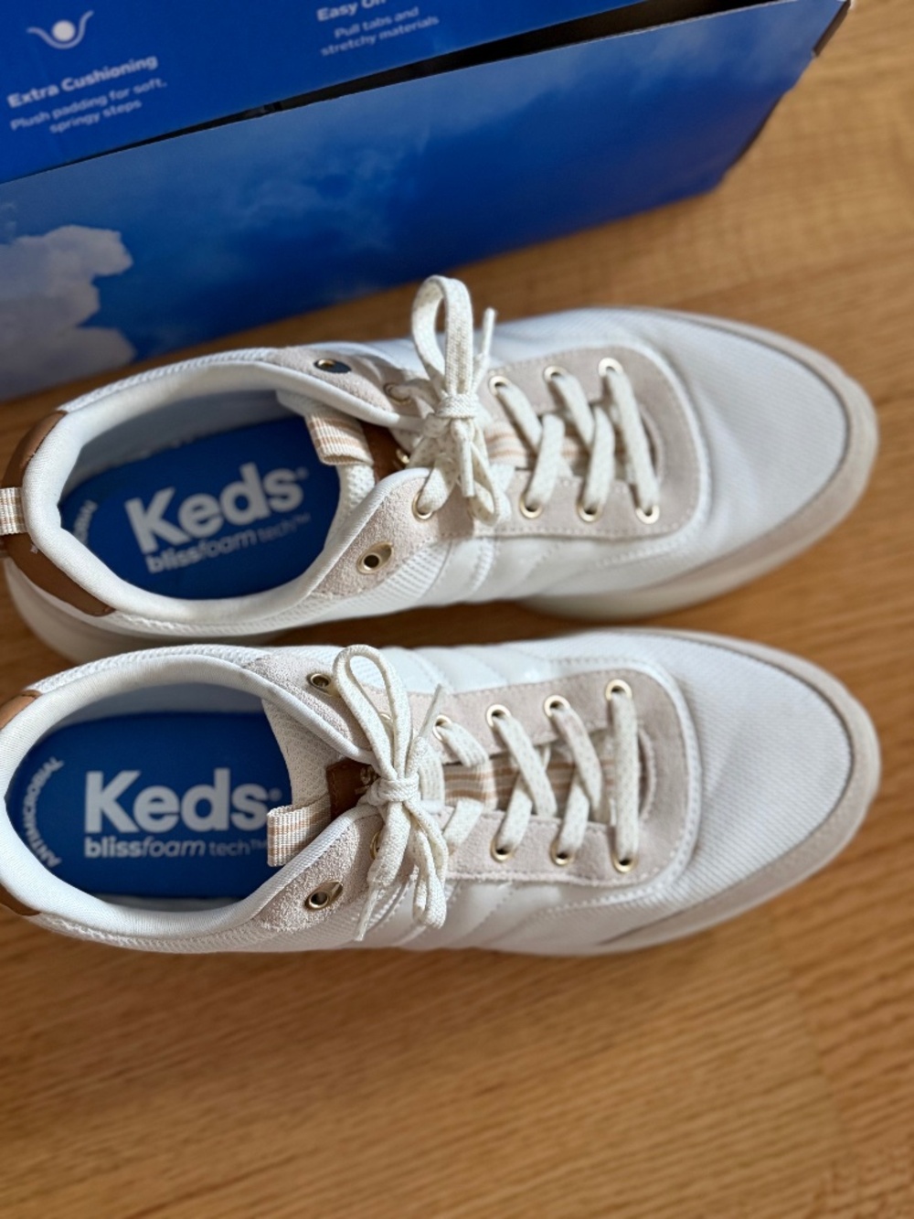 Meds Bliss Sneaker